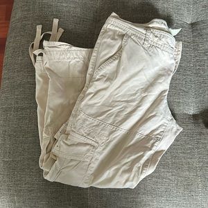 Banana republic cargo capris